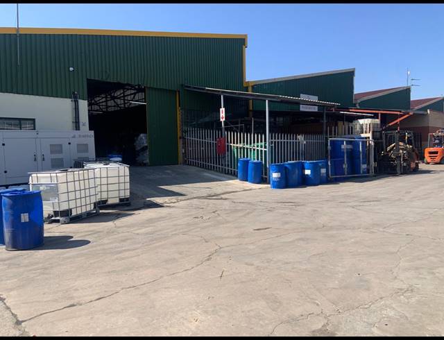 5,235M² WAREHOUSE FOR SALE IN ALBERTON NORTH